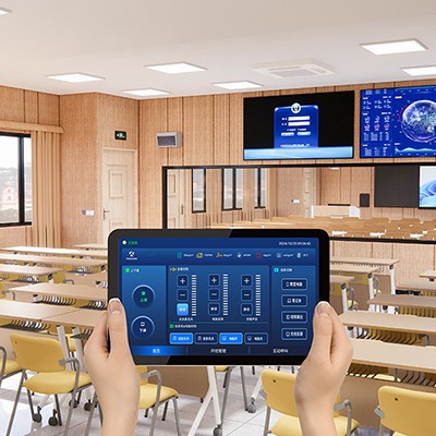 Kami sangat senang berbagi media 5 in 1 kami dan mengontrol prosesor terinteg...